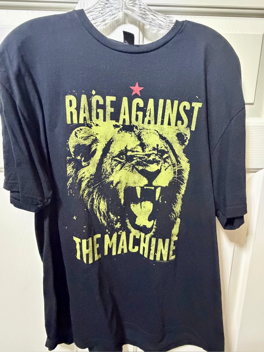 Rage Against the Machine Tour T-Shirt Lion Star Black XL Officially Licensed